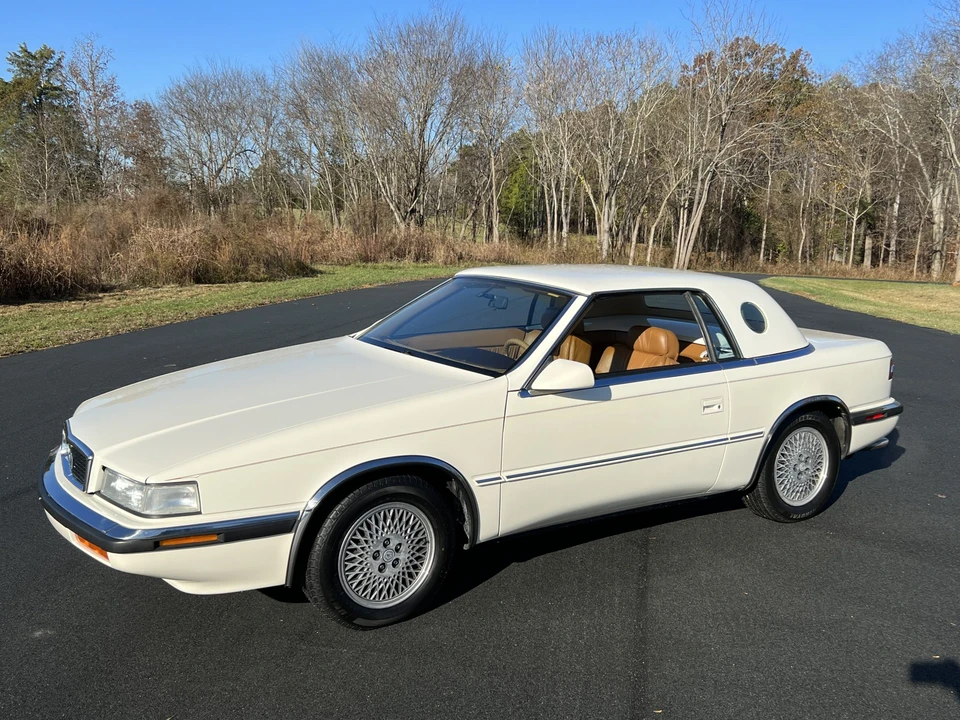 1991 Chrysler TC by Maserati - Image 10 of 31
