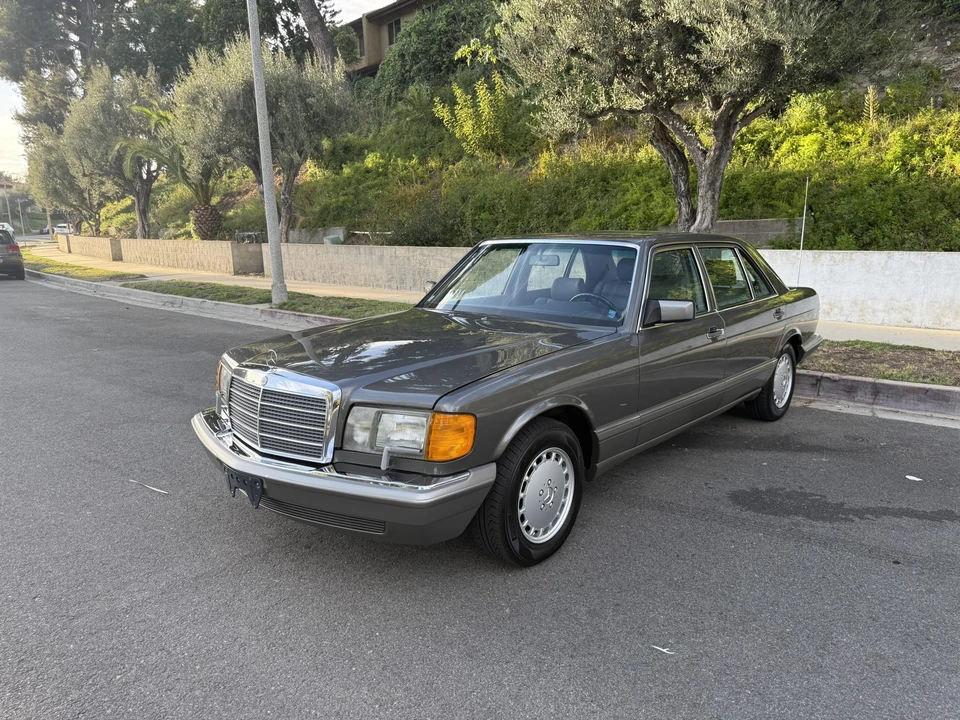 1991 Mercedes-Benz W126 S-Class Sedan - Image 9 of 31