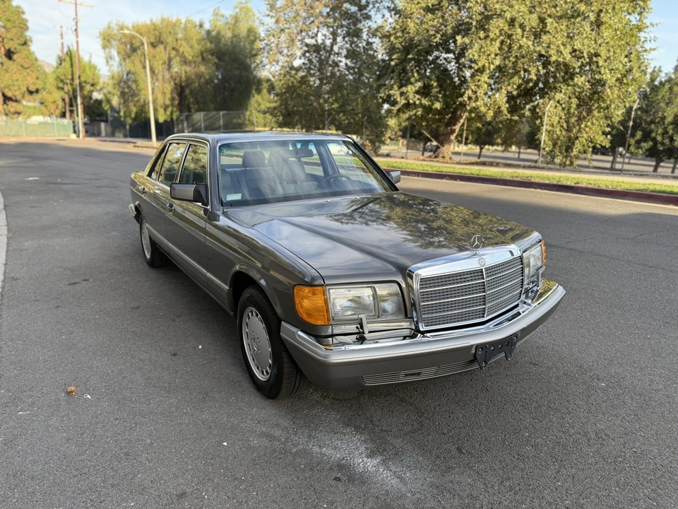 1991 Mercedes-Benz W126 S-Class Sedan - Image 15 of 31