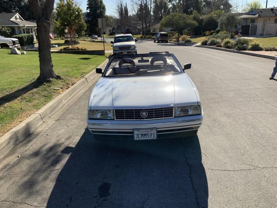 1992 Cadillac Allante - Image 8 of 31