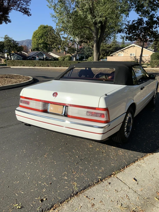 1992 Cadillac Allante - Image 25 of 31