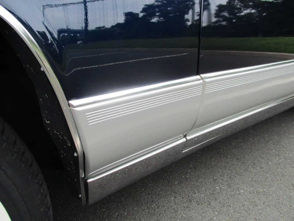 1992 Cadillac Brougham - Image 25 of 31