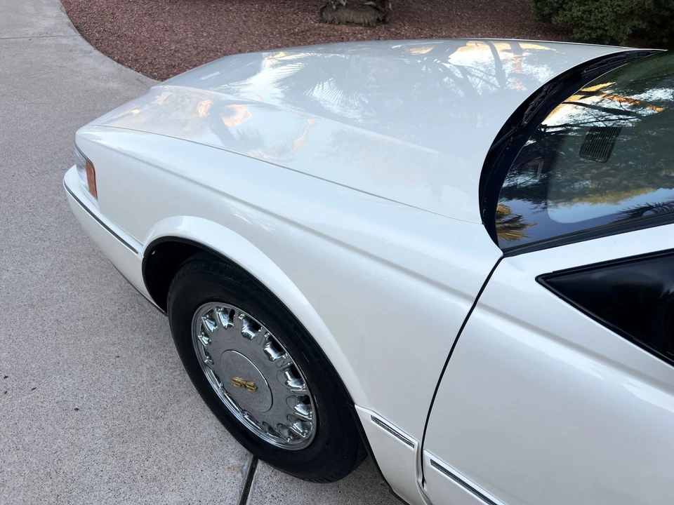 1992 Cadillac Seville - Image 24 of 31