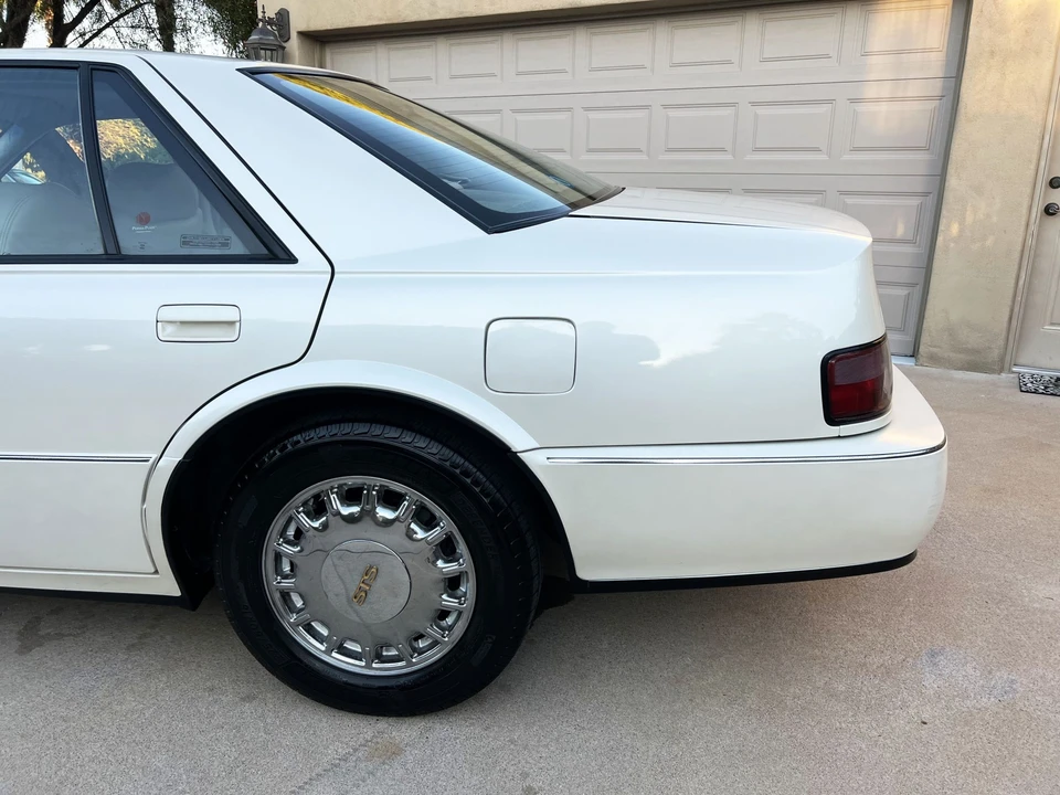 1992 Cadillac Seville - Image 22 of 31