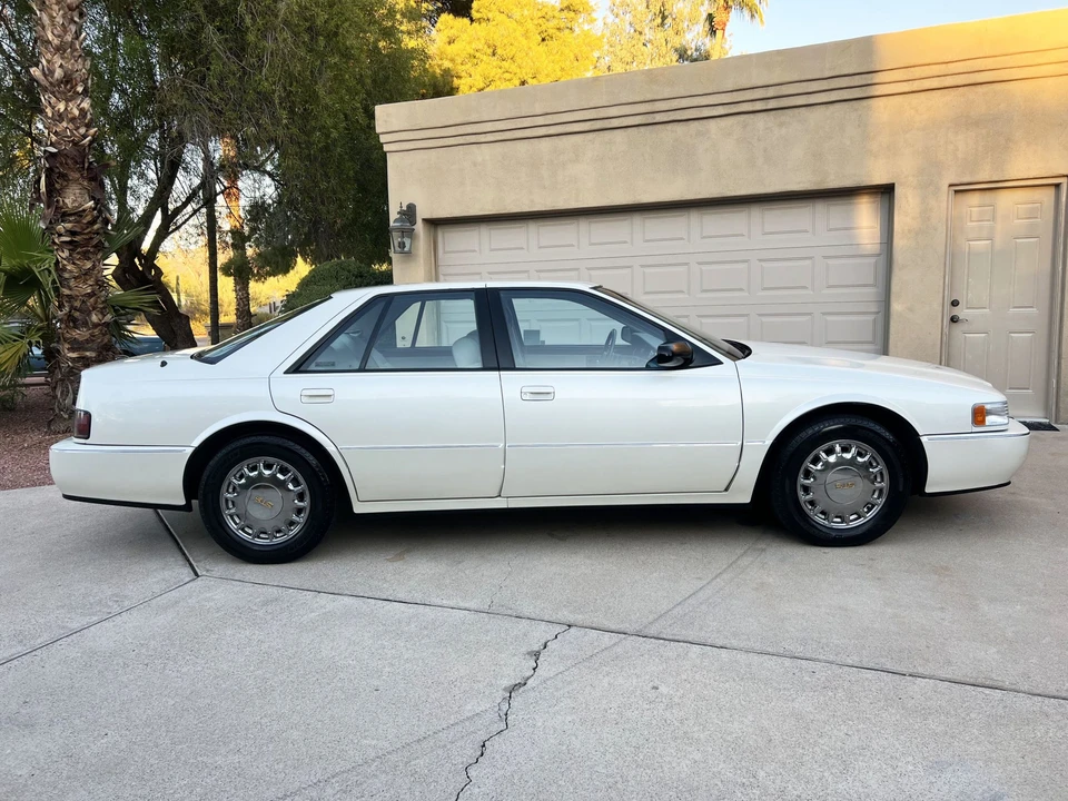 1992 Cadillac Seville - Image 12 of 31