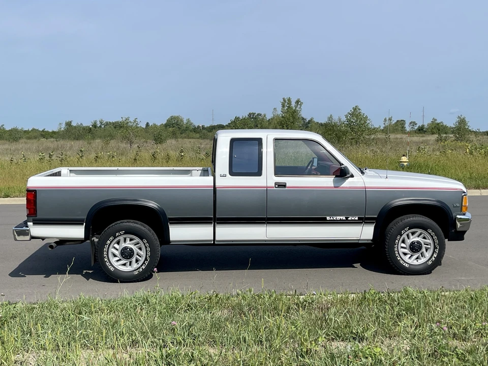 1992 Dodge Dakota 1st Gen - Image 29 of 31