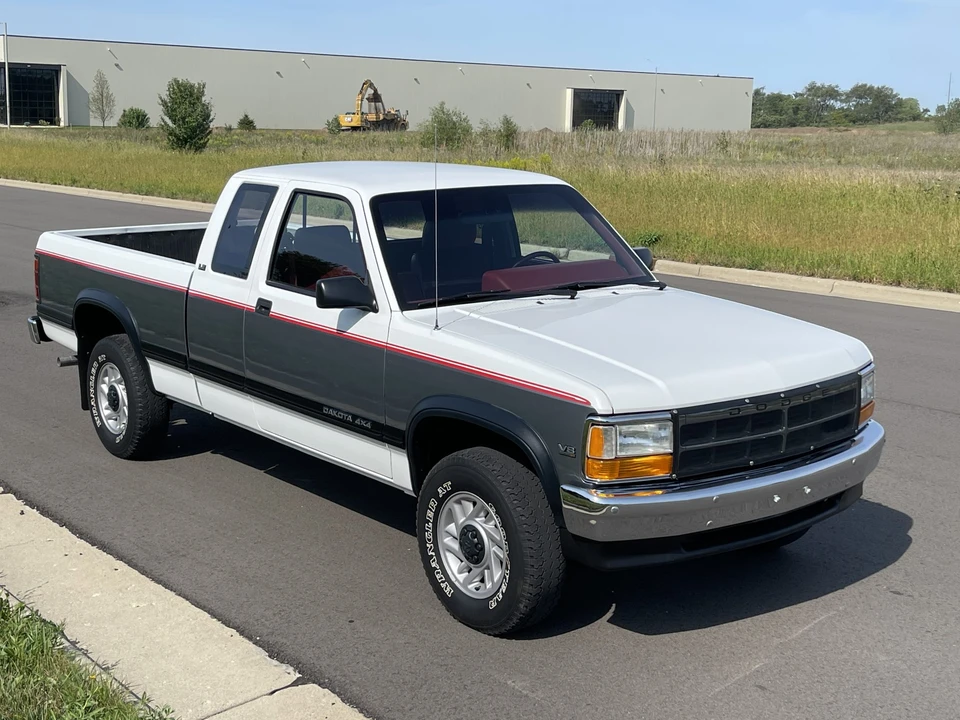 1992 Dodge Dakota 1st Gen - Image 25 of 31
