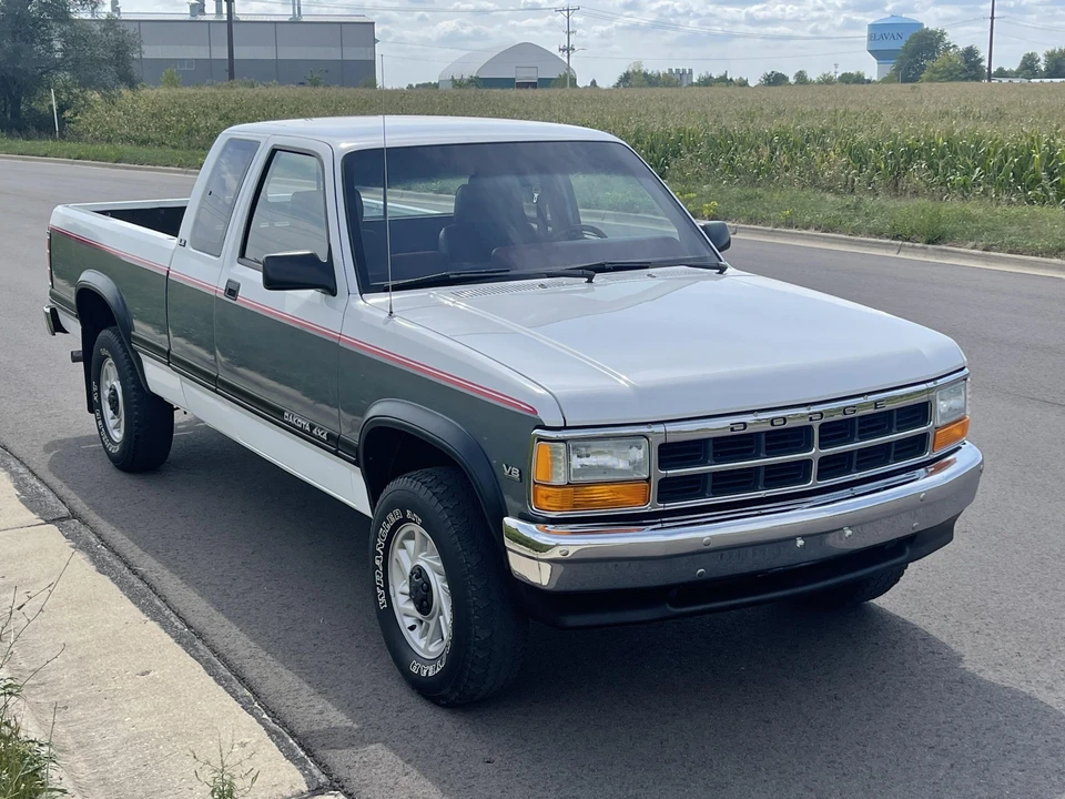 1992 Dodge Dakota 1st Gen - Image 21 of 31
