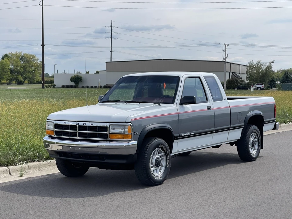 1992 Dodge Dakota 1st Gen - Image 15 of 31