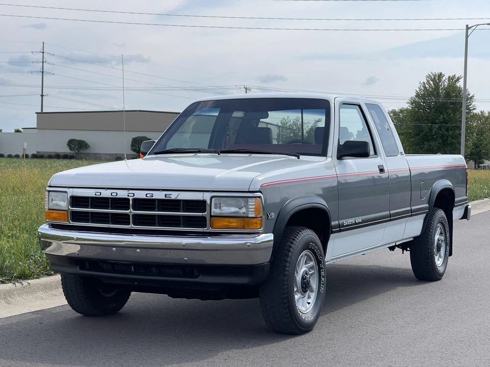 1992 Dodge Dakota 1st Gen - Image 16 of 31