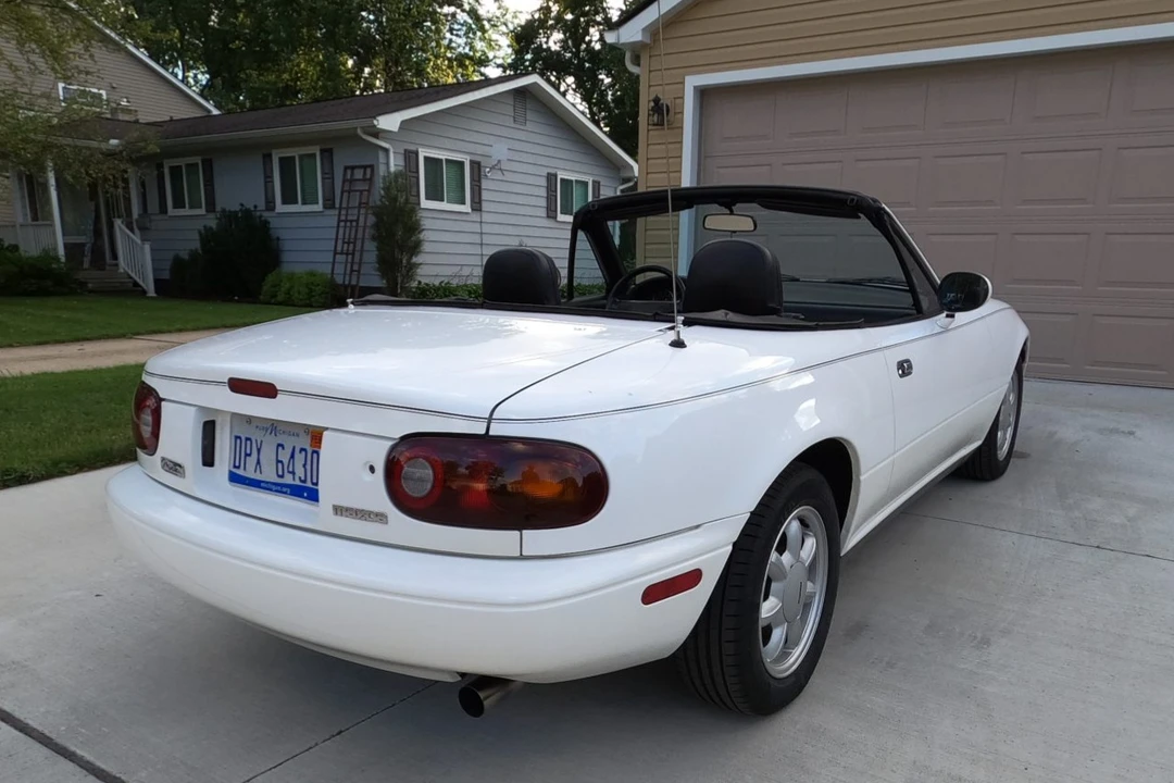 1992 Mazda NA MX-5 Miata - Image 15 of 31