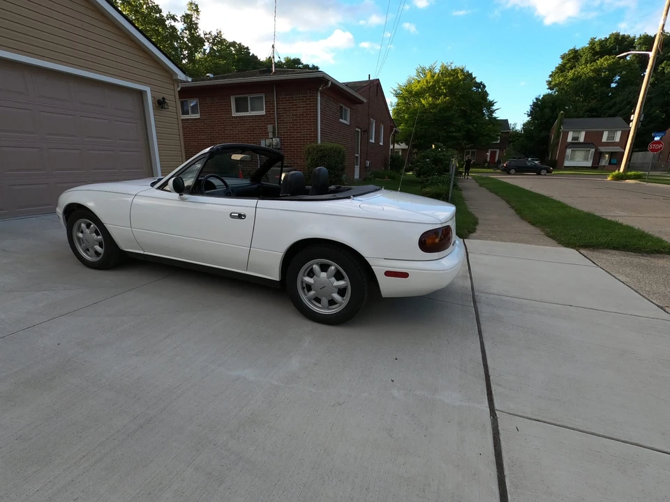 1992 Mazda NA MX-5 Miata - Image 8 of 31