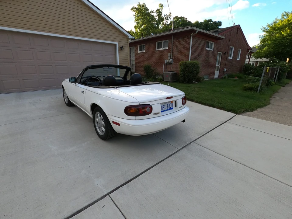 1992 Mazda NA MX-5 Miata - Image 11 of 31