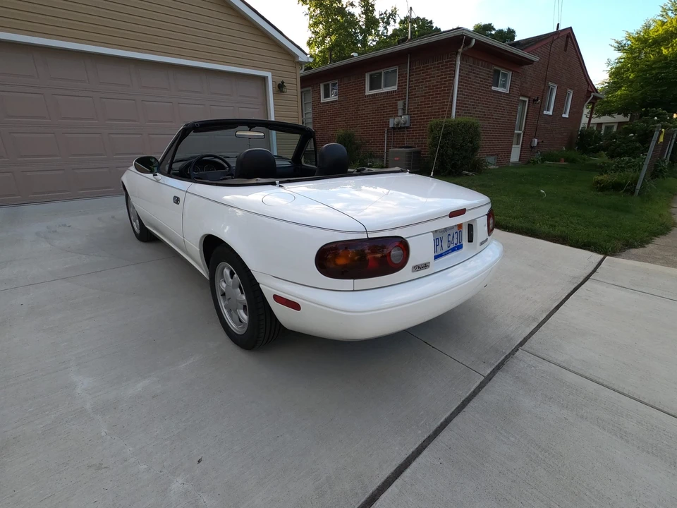 1992 Mazda NA MX-5 Miata - Image 10 of 31