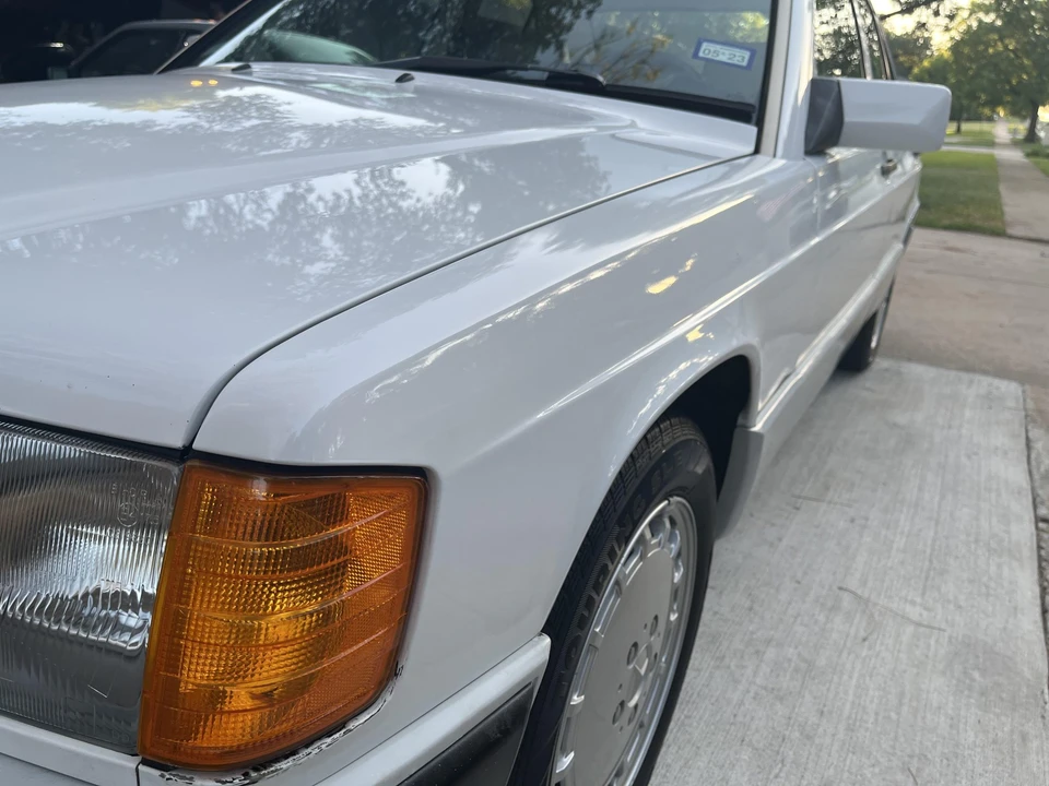 1992 Mercedes-Benz 190E - Image 27 of 31