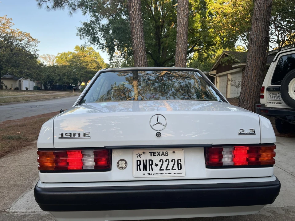 1992 Mercedes-Benz 190E - Image 18 of 31
