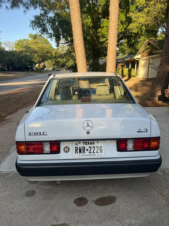1992 Mercedes-Benz 190E - Image 17 of 31