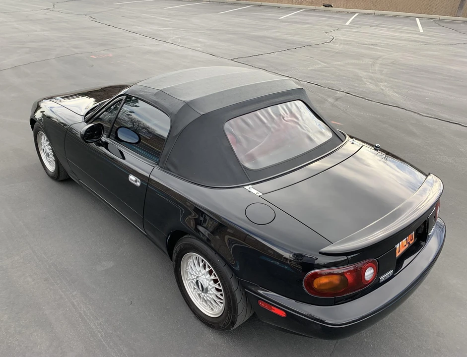 1993 Mazda NA MX-5 Miata - Image 24 of 31