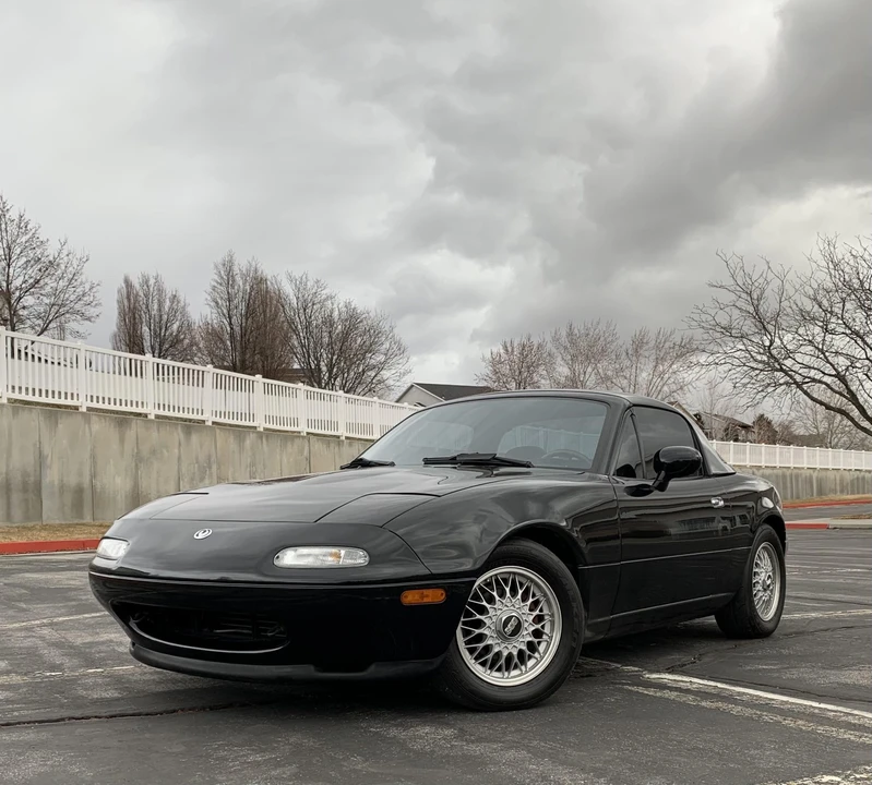 1993 Mazda NA MX-5 Miata - Image 2 of 31