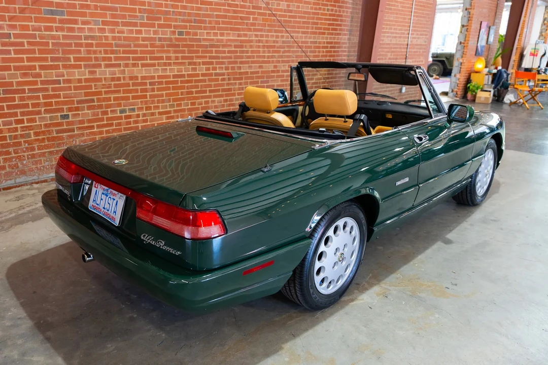 1994 Alfa Romeo Series 4 - Image 9 of 31