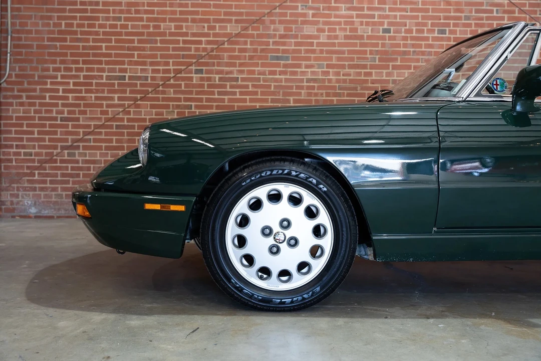 1994 Alfa Romeo Series 4 - Image 24 of 31