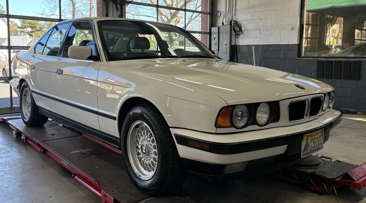 1994 BMW E34 5 Series - Image 8 of 31