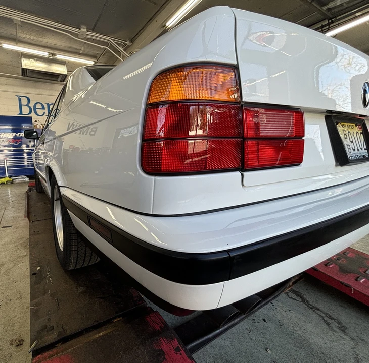 1994 BMW E34 5 Series - Image 15 of 31