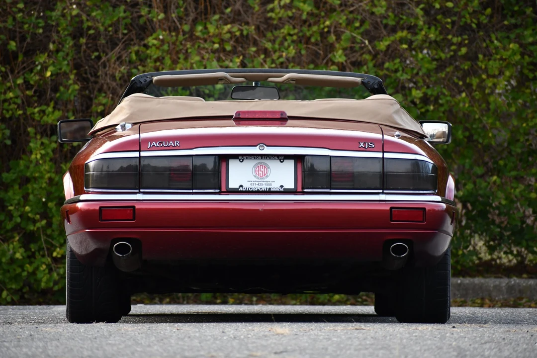 1994 Jaguar XJS Convertible - Image 9 of 31