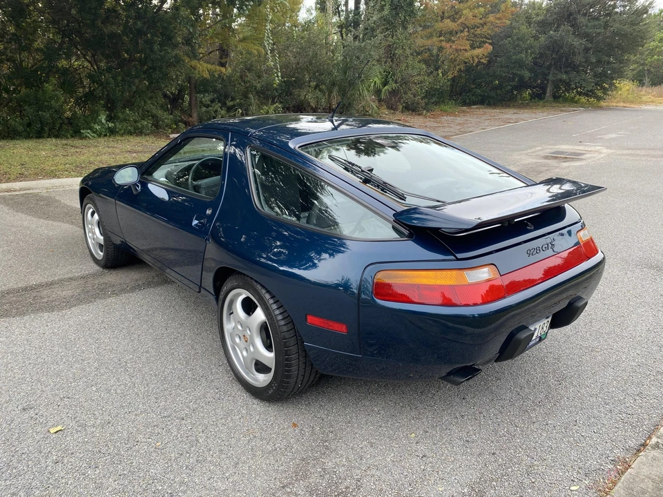 1994 Porsche 928 GTS - Image 8 of 31