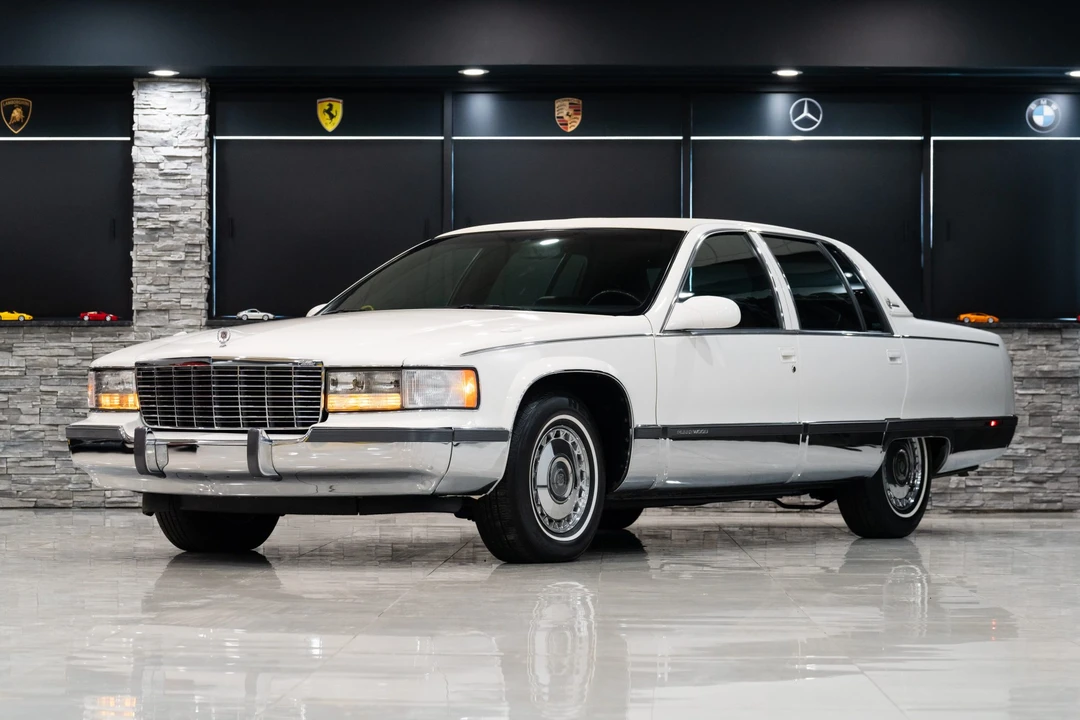 1995 Cadillac Fleetwood - Image 21 of 31