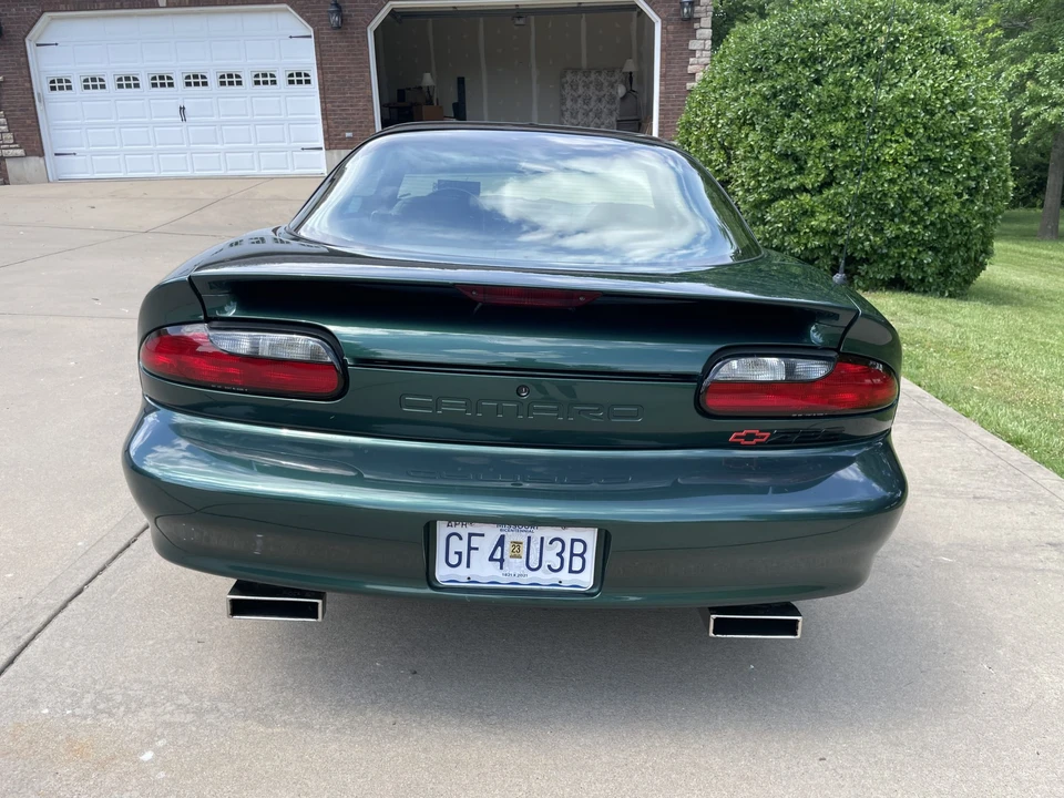 1995 Chevrolet Camaro - Image 6 of 31