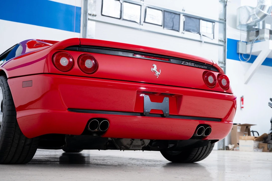 1995 Ferrari F355 Berlinetta - Image 30 of 31