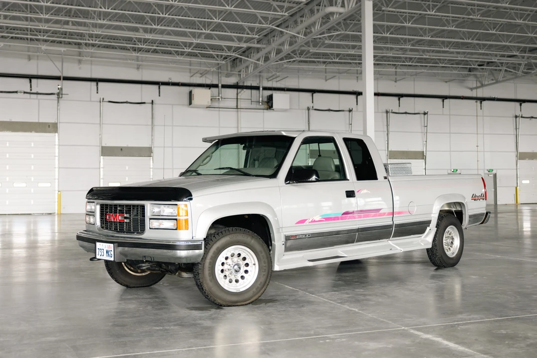 1995 GMC Sierra 1st Gen - Image 4 of 31
