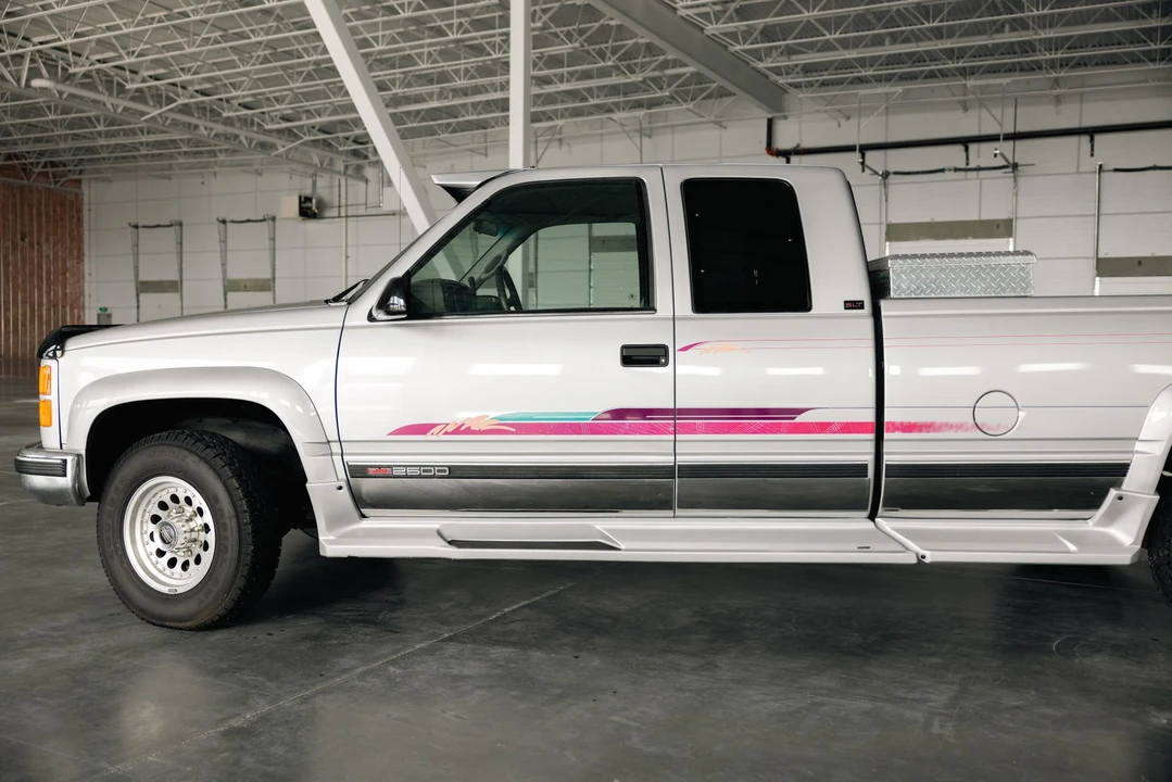 1995 GMC Sierra 1st Gen - Image 14 of 31