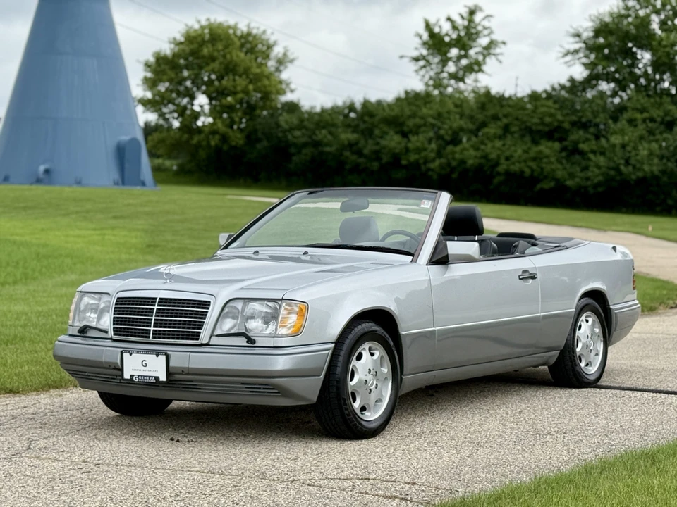 1995 Mercedes-Benz W124 E-Class - Image 2 of 31