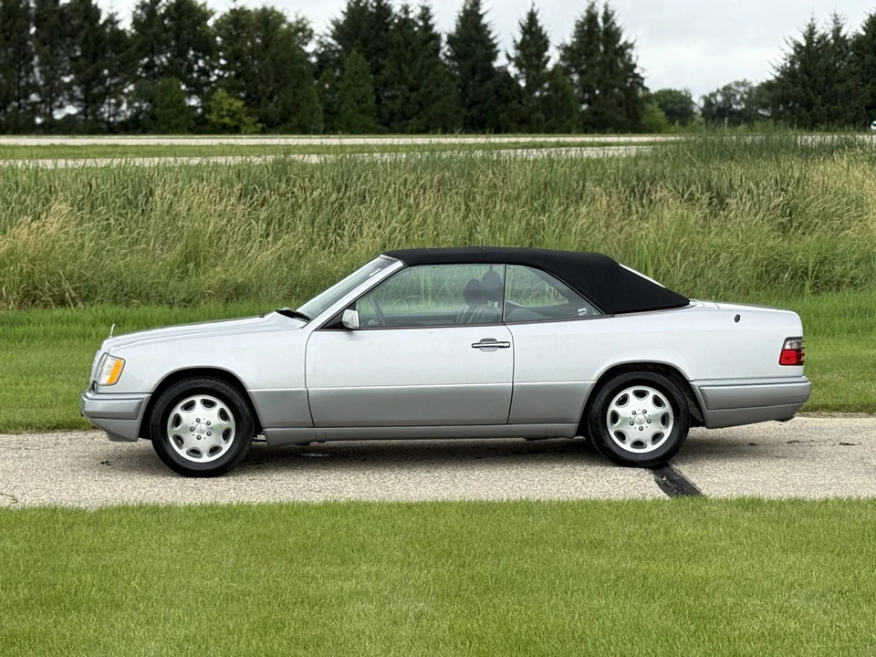 1995 Mercedes-Benz W124 E-Class - Image 12 of 31