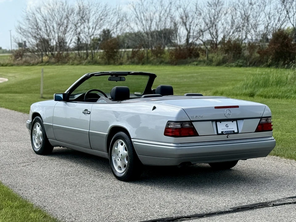 1995 Mercedes-Benz W124 E-Class - Image 23 of 31