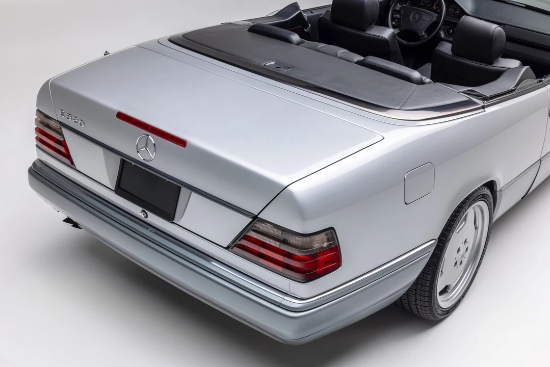 1995 Mercedes-Benz W124 E-Class - Image 26 of 31