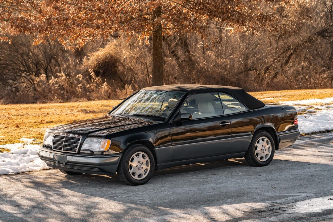 1995 Mercedes-Benz W124 E-Class - Image 13 of 31