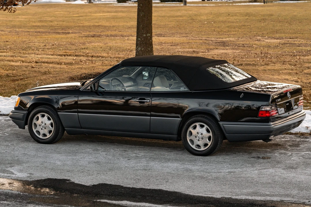 1995 Mercedes-Benz W124 E-Class - Image 24 of 31