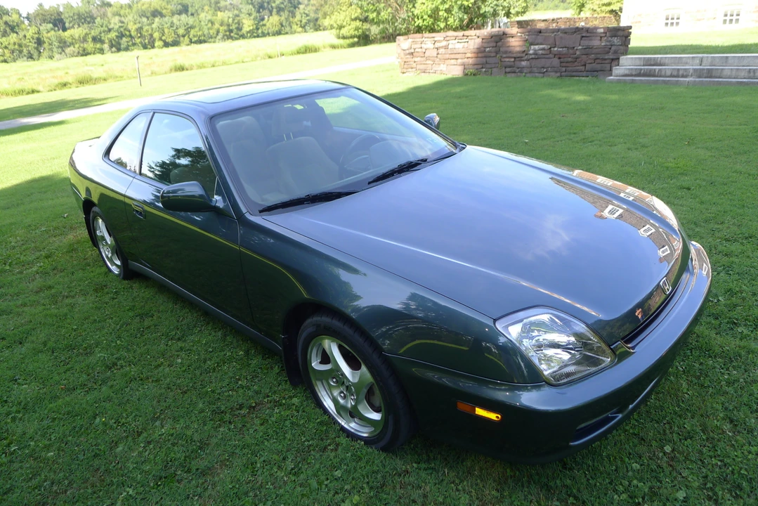 1997 Honda Prelude 5th Gen - Image 25 of 31