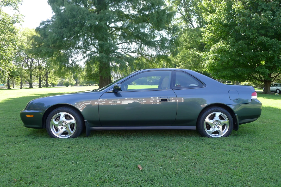 1997 Honda Prelude 5th Gen - Image 4 of 31