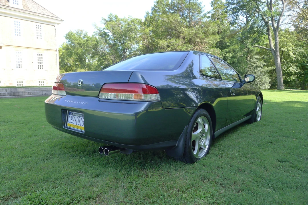 1997 Honda Prelude 5th Gen - Image 16 of 31