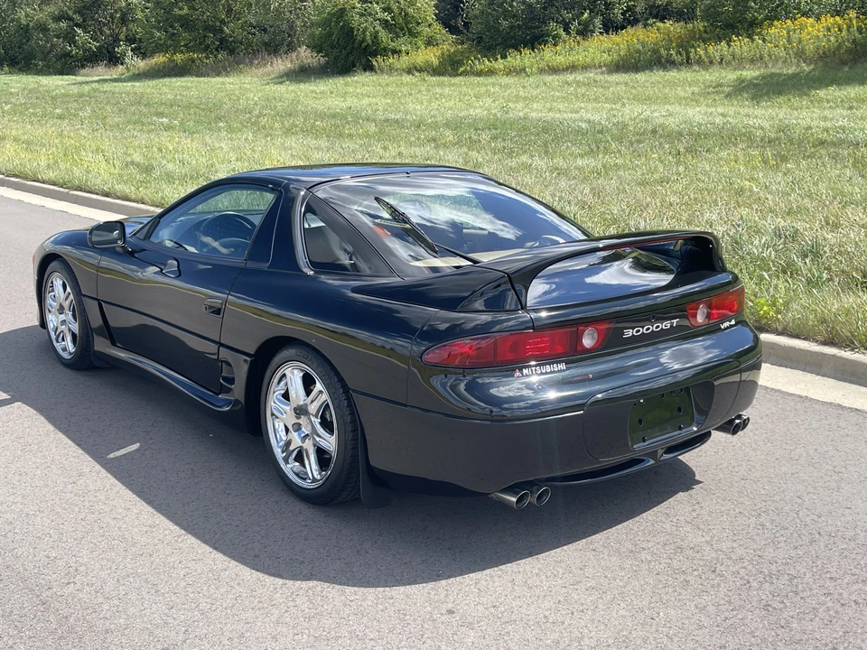 1997 Mitsubishi 3000GT Series 3 - Image 24 of 31