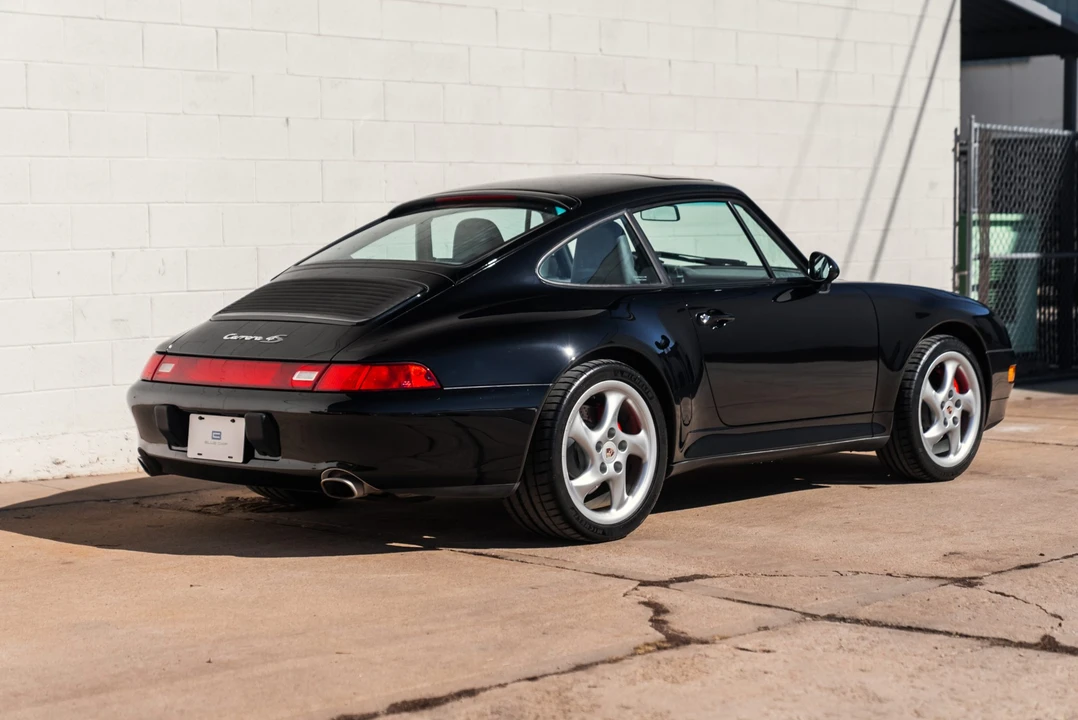 1997 Porsche 993 Carrera 4S - Image 19 of 31