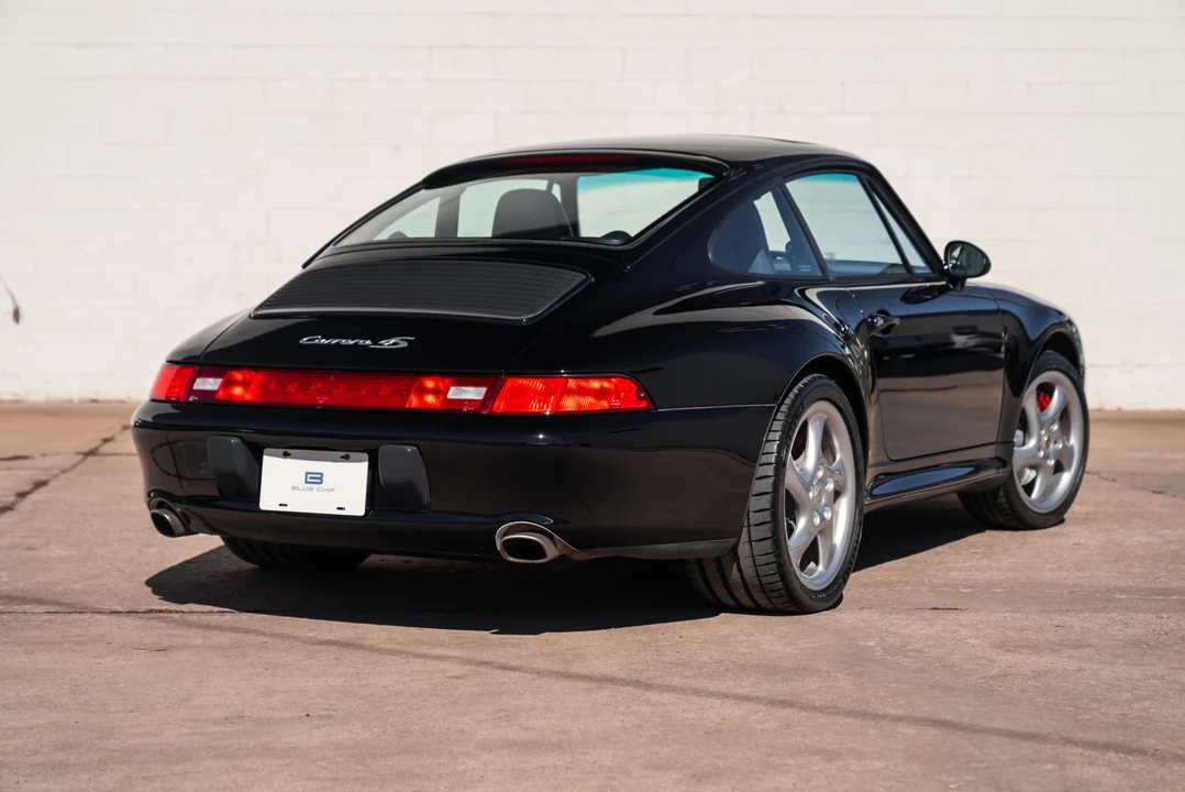 1997 Porsche 993 Carrera 4S - Image 16 of 31