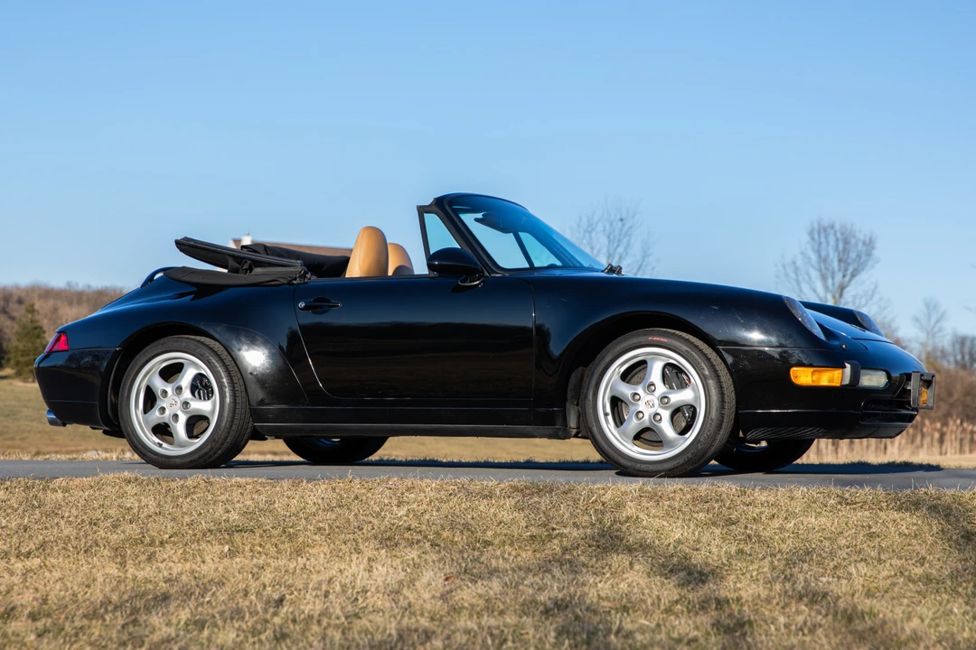 1997 Porsche 993 Carrera - Image 1 of 31