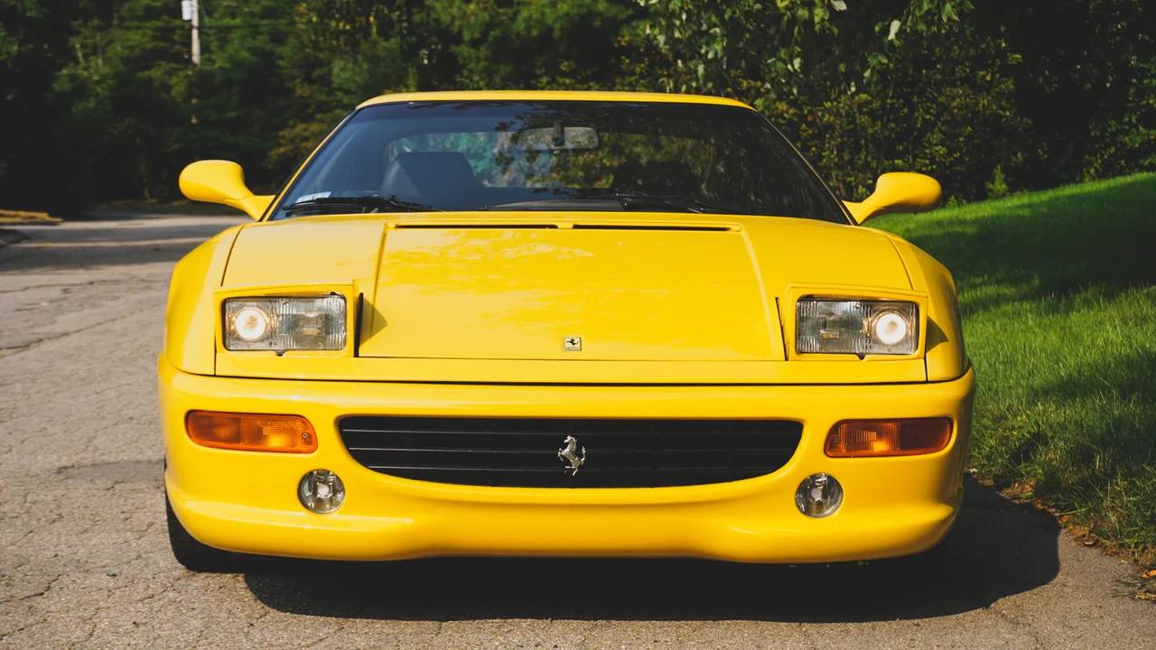 1998 Ferrari F355 GTS - Image 16 of 31