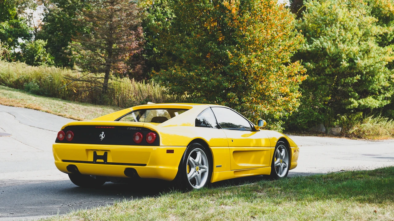 1998 Ferrari F355 GTS - Image 4 of 31