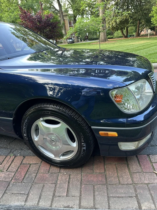 1998 Lexus LS 2nd Gen - Image 28 of 31
